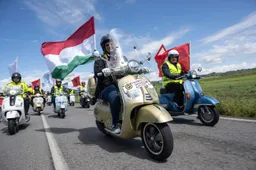 Decine di migliaia di Vespa pronte a conquistare la capitale. Il programma completo di Vespa Roma 2026