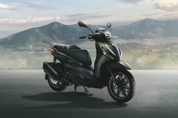 Maxi offerte Gruppo Piaggio: l'offensiva di maggio tra tassi zero, sconti diretti e test ride. L'analisi delle promozioni