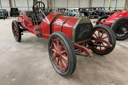 Un giorno in Stellantis Heritage Hub: 120 anni di Lancia con la 12 HP Alpha Sport