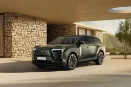 Lexus svela il nuovo TZ, la "Driving Lounge" elettrica a sei posti