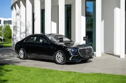 Un bunker di lusso su quattro ruote: i segreti della nuova Mercedes-Benz Classe S a prova di esplosione