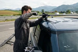 Questo accessorio ti fa consumare molto di più: ti serve davvero averlo sull'auto?
