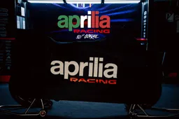 Svolta in MotoGP: Francesco Bagnaia firma con Aprilia Racing per il 2027