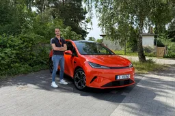 Ho provato la BYD Dolphin G DM-i: è lei l’ibrida definitiva? Prezzo e consumi ok, ma una cosa mi ha stupito
