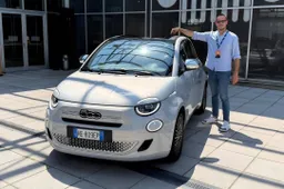 Ho provato la FIAT 500 Hybrid Cabrio Dolcevita: una goduria guidare con il vento tra i capelli e attenzione alla promo