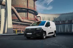 Stellantis Pro One ridisegna i veicoli commerciali: arriva lo Smart Compact Van focalizzato su efficienza e costi veramente ridotti