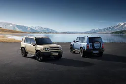 La cinese Chery presenta l'iCAUR V27: è un SUV 4x4, è ibrido e sfida la Defender