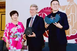 Sulle orme di Marco Polo in elettrico: da Roma a Hong Kong per dimostrare che il mondo può ancora unirsi