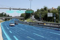 La Tangenziale di Napoli entra nella storia: è la prima autostrada d'Italia che "parla" con le auto