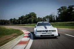 Il mito del DTM anni '90 rinasce nel 2026: tutti i dettagli della nuova 55-SGT da 750 CV omologata per la strada
