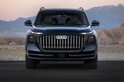 Nuova Audi Q9: svelato il SUV più grande di sempre. Lusso da prima classe, ChatGPT a bordo e motori V6. Prezzi e dettagli