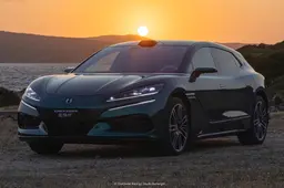 Ho guidato la Denza Z9GT: lei è la prima cinese che mi ha convinto davvero, e non per i 1.156 CV