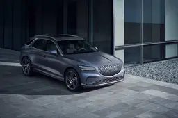 Genesis Electrified GV70 sbarca in Italia: lusso, spazio e un prezzo a partire da 69.900 euro