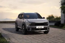 Piattaforma K3, motore Full Hybrid e ChatGPT a bordo: ecco la nuova Kia Seltos. I prezzi per l'Italia