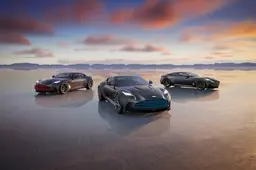 25 anni di Vanquish e tre One-Off da sogno: l'eleganza di Aston Martin a Pebble Beach