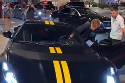 Sinner sorpreso a Montecarlo con il "mostro" da 830 CV: ecco come si ricarica il numero 1
