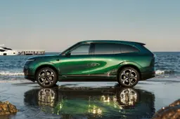 XPENG svela la nuova ammiraglia G9L: il SUV ad alta tecnologia pronto al debutto europeo a Parigi