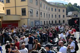 Oltre 60mila presenze e un polo da 50 milioni di euro: a Mandello del Lario si apre la nuova era industriale di Moto Guzzi