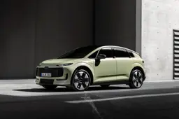 Il ritorno dell'icona in veste elettrica: debutta Audi A2 e-tron, l'autonomia sfiora i 650 km