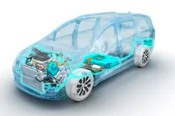 L'ibrido che fa tremare Toyota: Stellantis brevetta il sistema che elimina strappi e ritardi nei motori