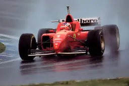 Omaggio al Kaiser: la Scuderia Ferrari svela la livrea e le tute speciali per il Gran Premio d'Italia
