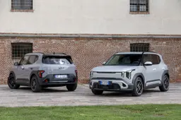 Fino a 453 km d'autonomia e look totale nero: Kia EV2 completa la gamma con le versioni Long-Range, Black-Line e GT-Line