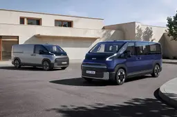 Fino a 8 metri cubi di carico e 460 km d'autonomia: Kia PV7 sfida i colossi degli LCV