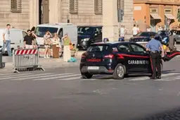 Carabinieri investono un collega durante un inseguimento a Roma: il video è virale