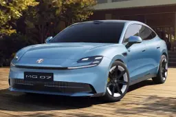 Sembra una Porsche, ma costa 16.000 euro: ecco perché la nuova MG 07 fa davvero impressione