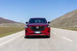 Mazda, che colpo: 1.000 euro di buoni carburante per chi acquista CX-60