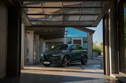Alfa Romeo rinnova tutta la gamma: cosa cambia su Junior, Tonale, Giulia e Stelvio