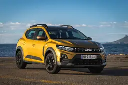 Dacia Sandero Stepway Eco-G 120 Auto: arriva la GPL con cambio automatico ed oltre 1.500 km di autonomia. Il prezzo? Siamo sotto i 20.000