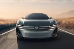 Ritorna la RCZ: Peugeot reinterpreta la mitica coupé con la nuova RCZ Vision elettrica da 500 cavalli