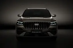 L'offensiva di Geely a Parigi: debutta in Europa la Monjaro EM-i, l'ammiraglia ibrida plug-in