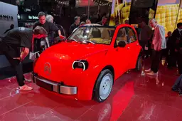 Citroën svela la 2 CV Concept: l'elettrica accessibile da 15.000 euro debutta a Parigi. E' lei la regina del Salone
