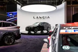 Ritorno al segmento C per Lancia: svelata la nuova Gamma e celebrato il titolo WRC2