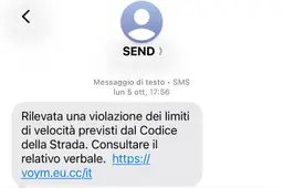 Multa da pagare sul cellulare? È l'ultima truffa dell'SMS: l'allarme ufficiale dell'ACI