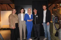 Opening installatie Living the dilemma -40-45 De Musical in Museum Nairac in Barneveld © Chris Ouboter