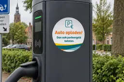 csm_ARTIKEL_3_-__Auto_opladen__parkeergeld_betalen__-__JV__-_GEMEENTENIEUWS_WEEK__42__31d28f1d00