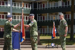 20250710_overdracht vaandel