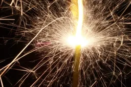 sparklers sterretje vuuwerk 715x408