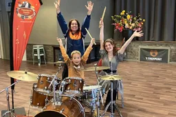 Roos met Joris en Merel POST NL