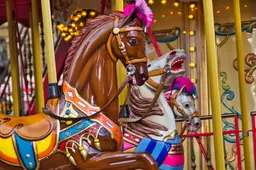 ustm66-childrens-carousel-3800518