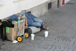 homeless-4772990_1280