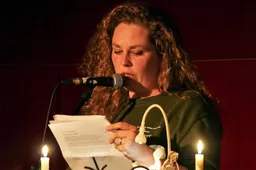 Nieuwe stadsdichter Beverwijk Stella van Lieshout fotograaf Fred Hopman2