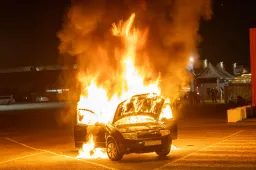 ff3e0524-1115-4baa-a25c-c3b1976d1f30