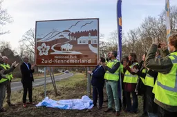 Onthulling-bord-Zeeweg