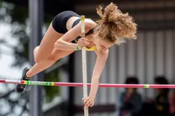 180701fleurvanderlinden polsstokhoog sprint breda 3m90 foto ed turk fotografie ej82299 1