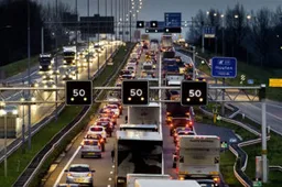 mensen vaker en langer in file