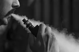 vaping 3576069 1280 202050510